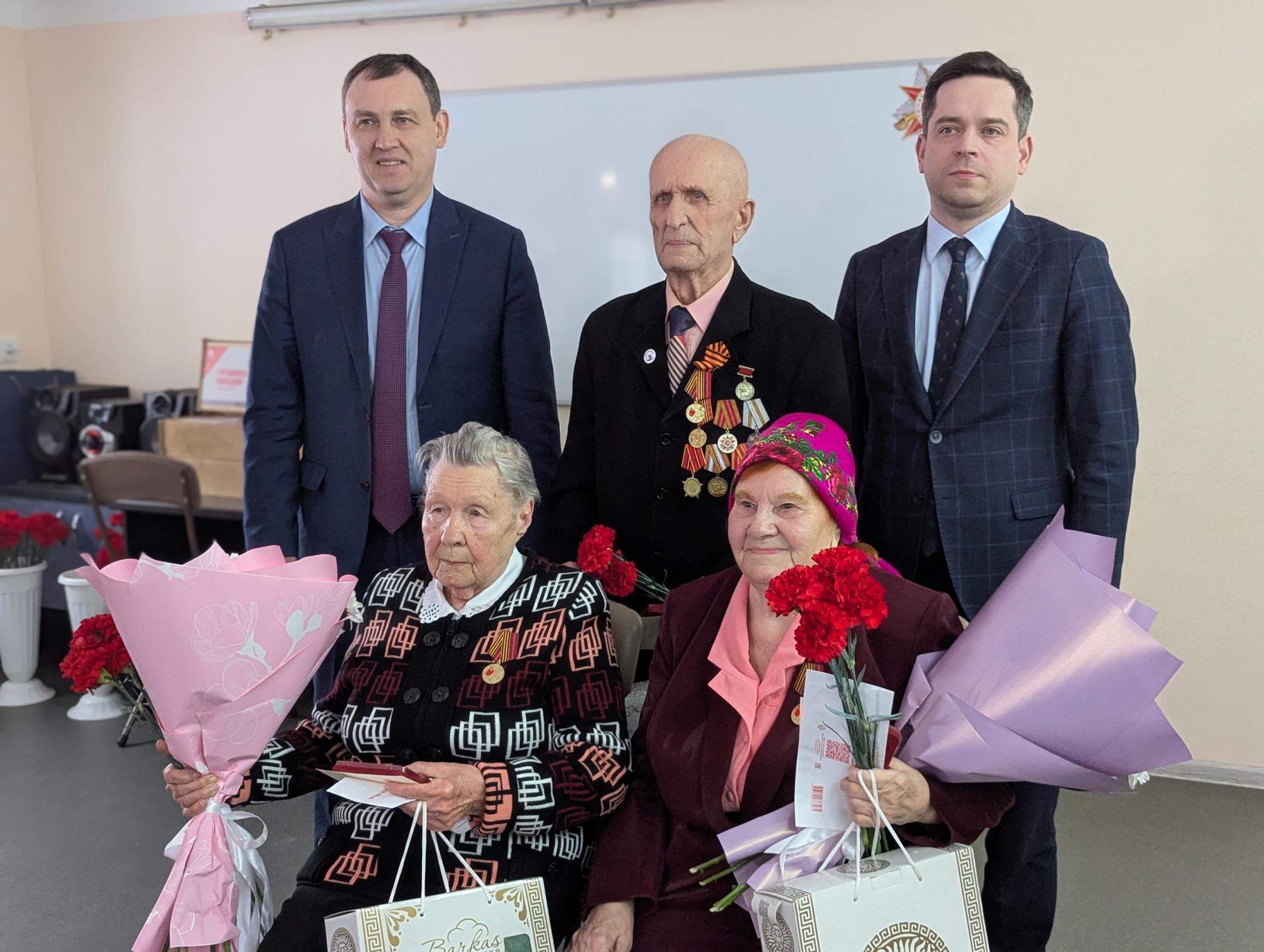 За вклад в Великую Победу За вклад в Великую Победу